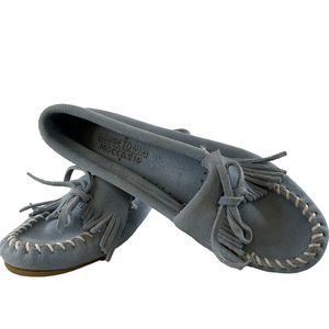 Minnetonka Women's Blue Moccasins